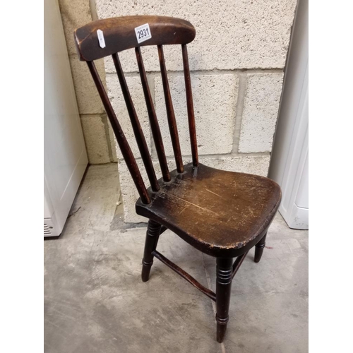 2931 - An antique child's chair