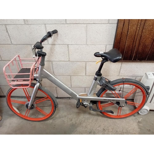 2935 - A Mobike bicycle