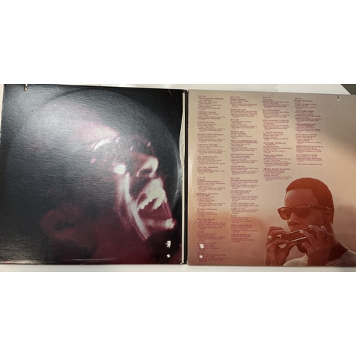 30 - Stevie Wonder Anthology, 3 x LP U.S Pressing Motown , M9804A3. Records Ex Covers (Holes Punched)