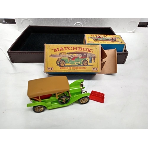 81 - 6 boxed early Matchbox models of Yesteryear