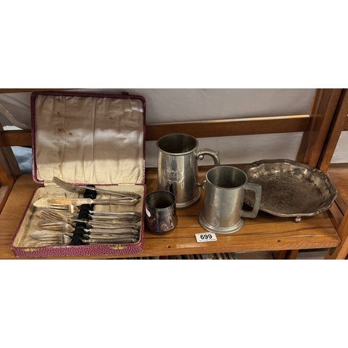 699 - A quantity pewter tankards & EPNS cutlery etc.