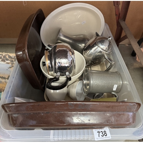 738 - A large box of miscellaneous items including pewter tankard & kitchen items etc