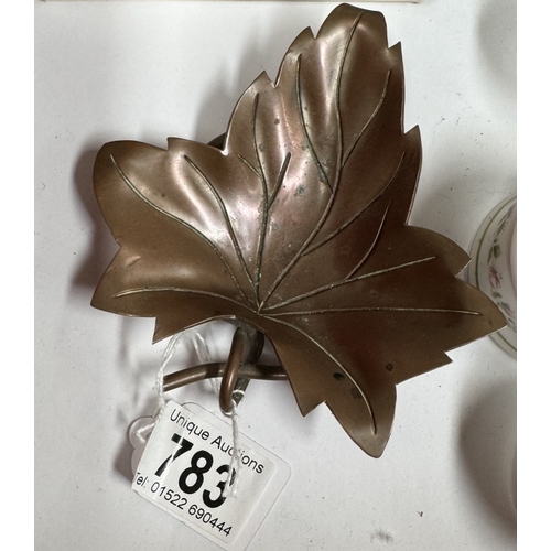 783 - A Taxco Mexico copper maple leaf pin tray