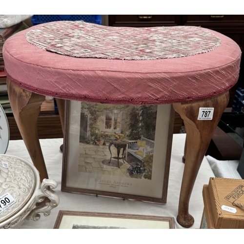 787 - A vintage kidney shaped stool