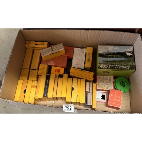 792 - A quantity of slides & a boxed viewer