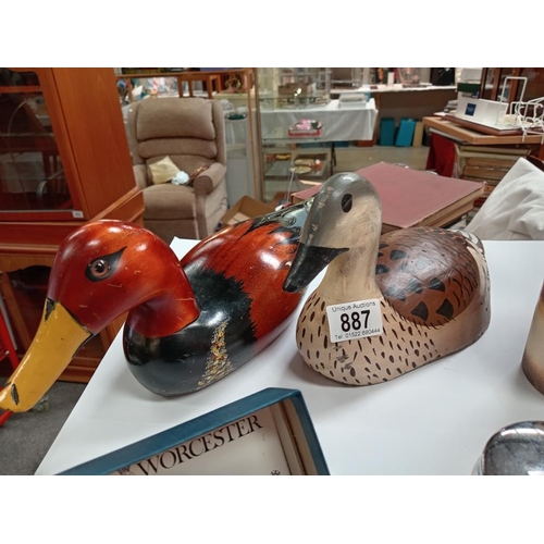 887 - 2 wooden ducks