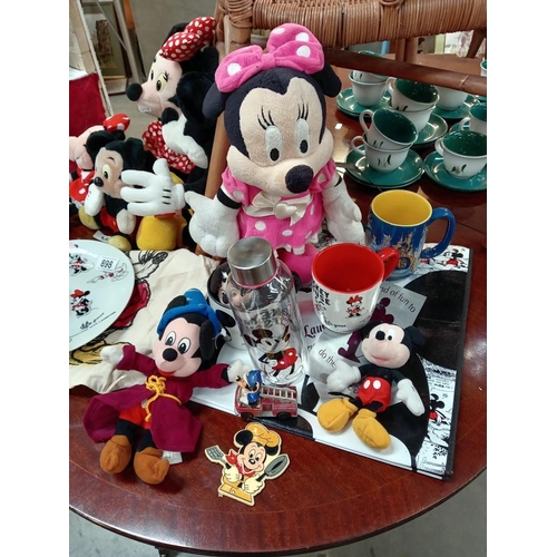 898 - A varied selection of Mickey & Minnie Mouse memorabilia