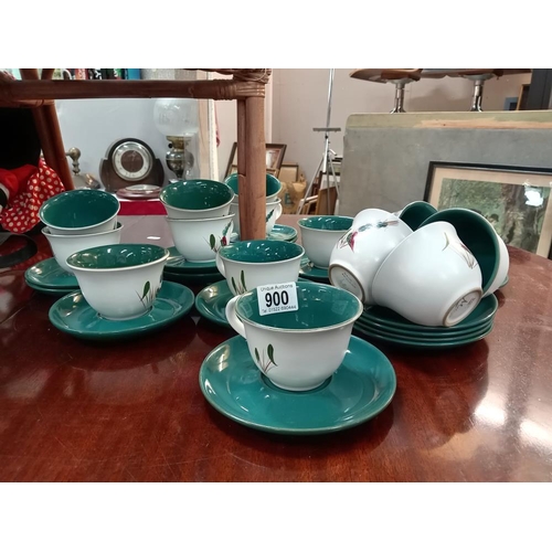 900 - A 30 piece (15 setting) tea set by Denby