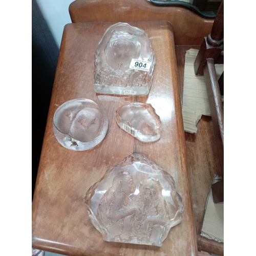 904 - 4 glass animal paperweights