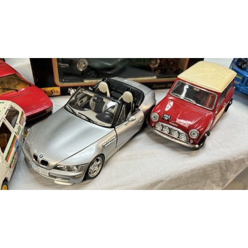 110 - A Maisto 1/18 Jaguar Mark 2 & other large scale diecast