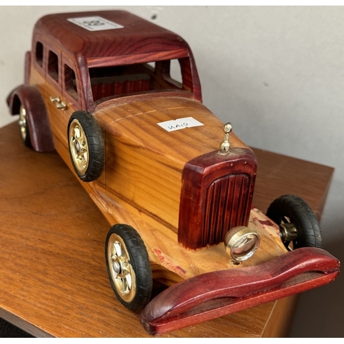 89 - 2 Vintage wooden cars