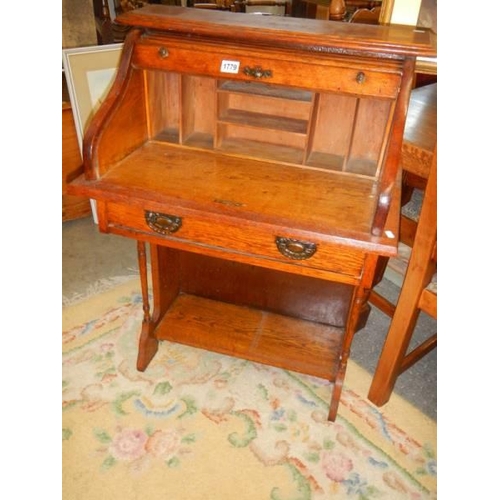 1779 - A small Edwardian oak toll top desk, COLLECT ONLY.