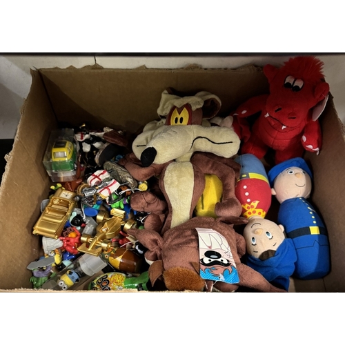 667 - A box of toys including Tasmanian devil soft toys etc