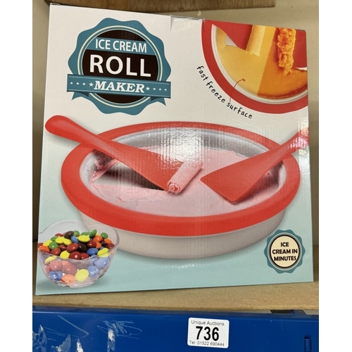 736 - A new / sealed ice cream roll maker