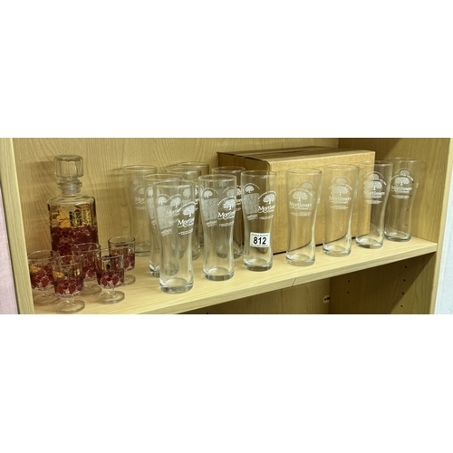 812 - A box of 12 Mortimer Orchard advertising cider glasses and a small decanter and 5 small glasses