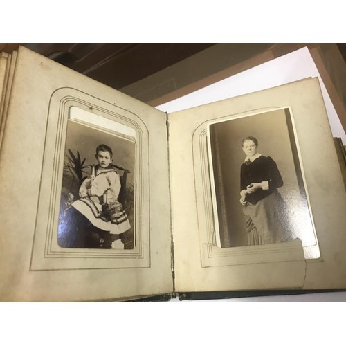 846 - A 19th century photo album with extra photos