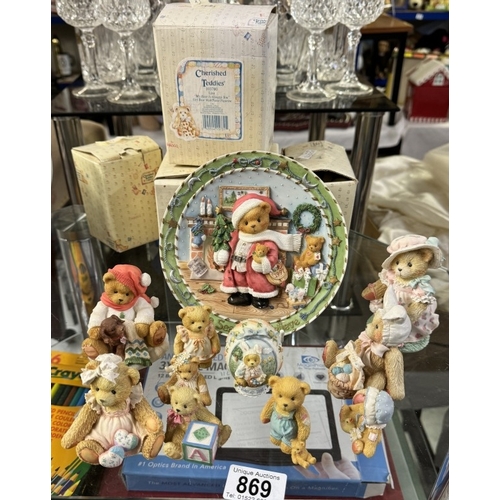 869 - A quantity of cherished teddies including some boxes