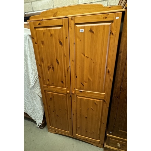 899 - A pine wardrobe