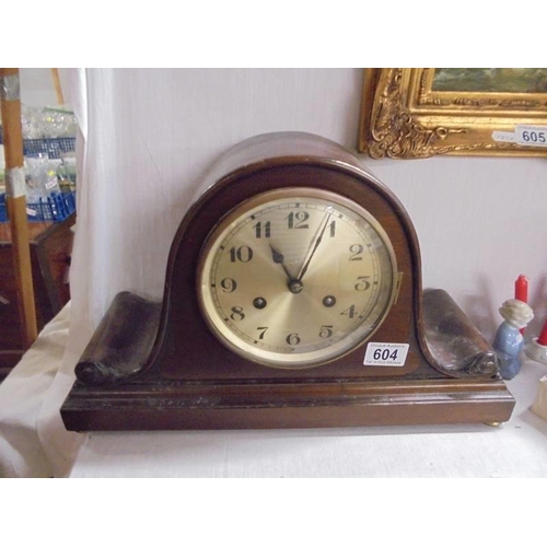 604 - An 8 day 'Napoleon' hat mantel clock in working order.