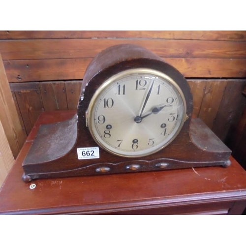 662 - A 'Napoleon' hat mantel clock.