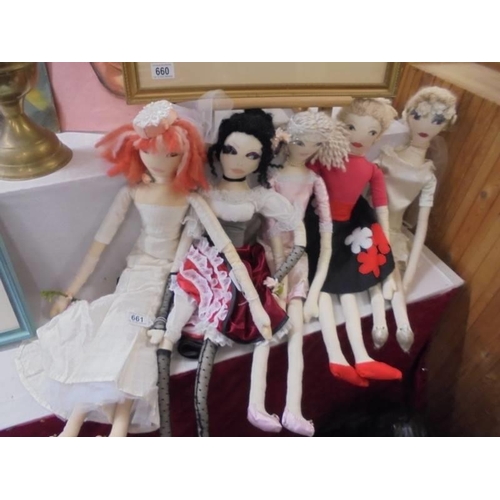 661 - Five hand made art dolls.