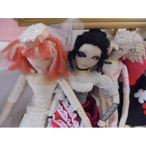 661 - Five hand made art dolls.