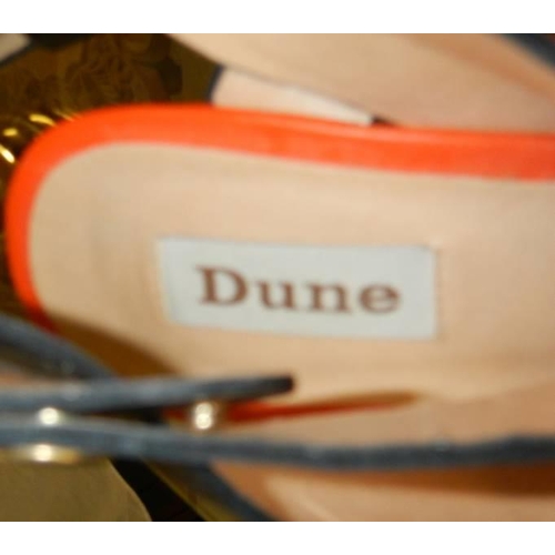 808 - A pair of 'DUNE' ladies high heel shoes size 6 1/2 (previosly worn).