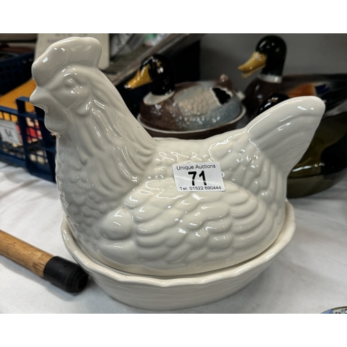 71 - 3 lidded duck dishes and a chicken lidded dish