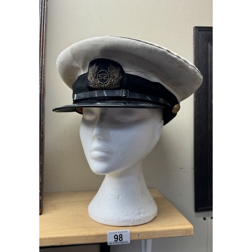 98 - A vintage military cap