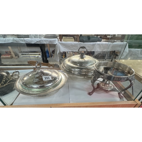 200 - A silver plated fondue set and a matching tureen