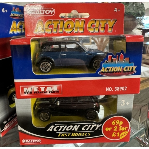 207 - 23 Action City fast wheels diecast cars in boxes