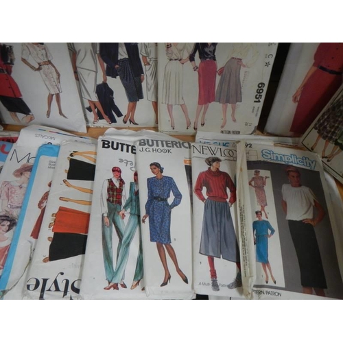 1563 - A quantity of vintage dress patterns including Butterick.