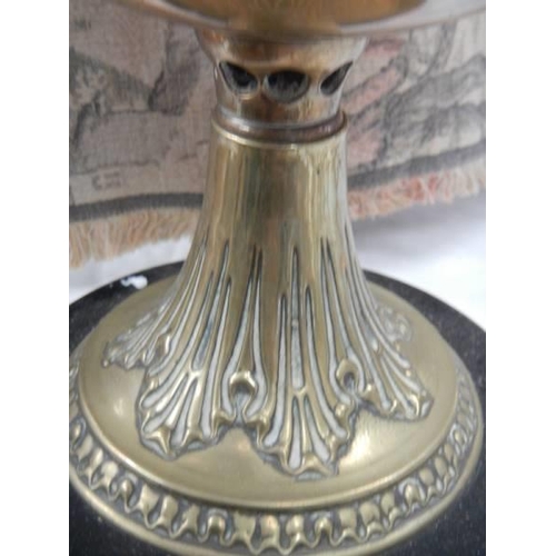 1598 - A brass oil lamp, COLLECT ONLY.