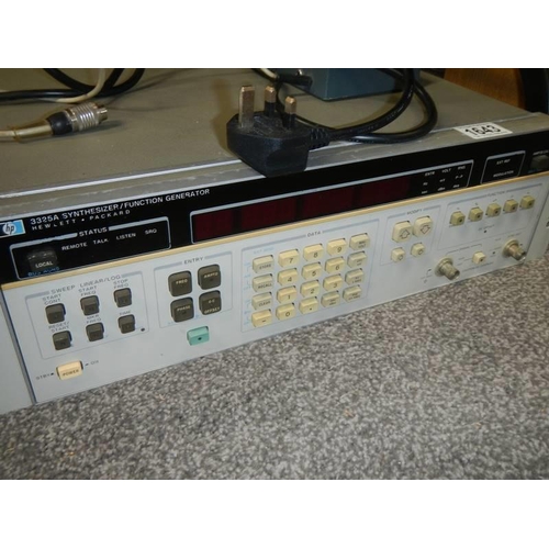 1643 - A Hewlett Packard 3325A synthesizer/function generator, COLLECT ONLY.