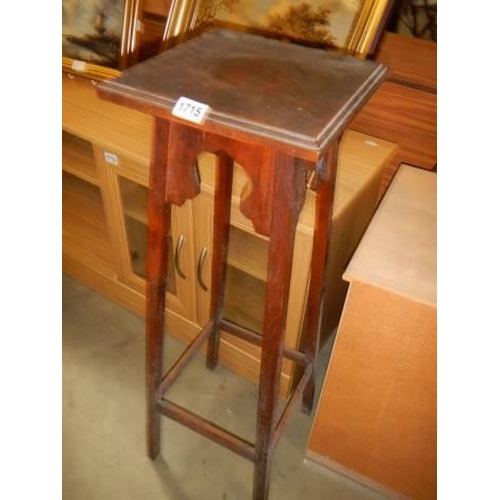 1715 - An old oak plant stand, COLLECT ONLY.