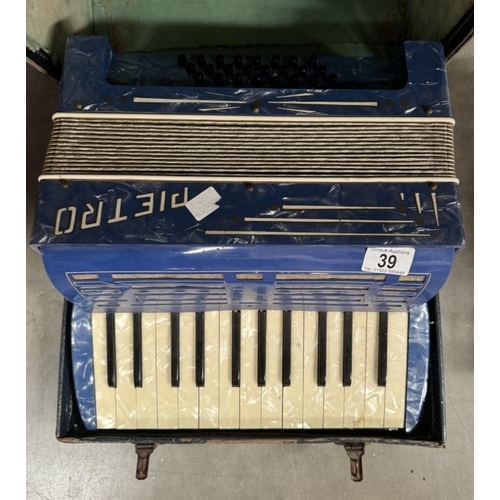 39 - A vintage Pietro piano accordion