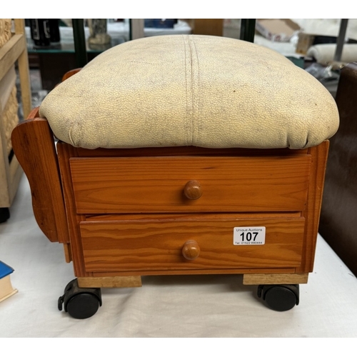 107 - A footstool with 2 drawers