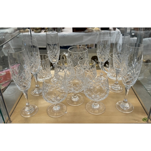 164 - A fabulous lot of crystal glasses, mostly sets of 6, includes a decanter stand, but unfortunately no... 