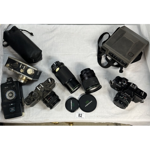 82 - A quantity of photographic equipment