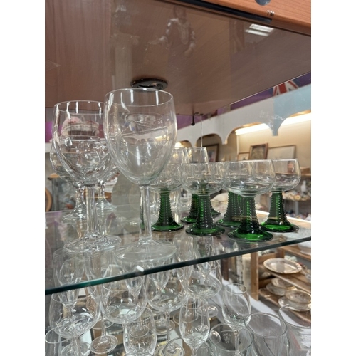 179 - A good lot of wine glasses etc