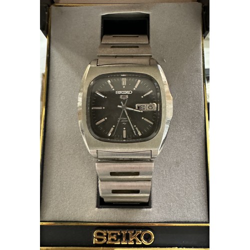 1032 - A boxed Seiko Baby Monaco automatic gent's wrist watch.