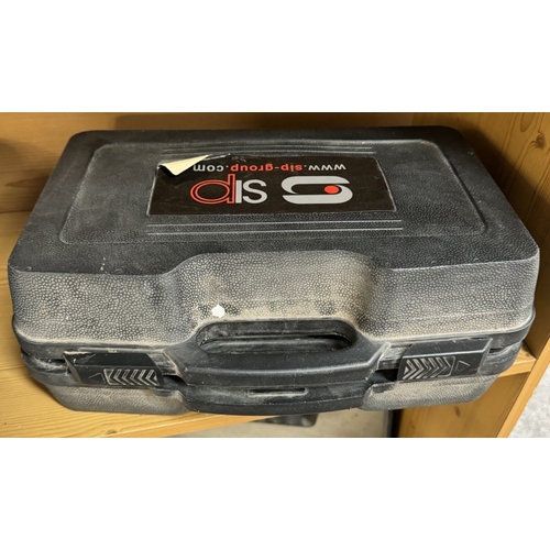 303 - A Sip-Group electric sander