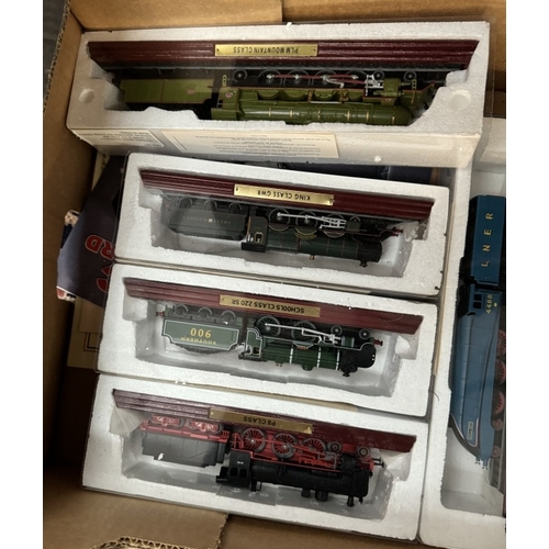 469 - Eight Locomotive legends static steam train models OO gauge