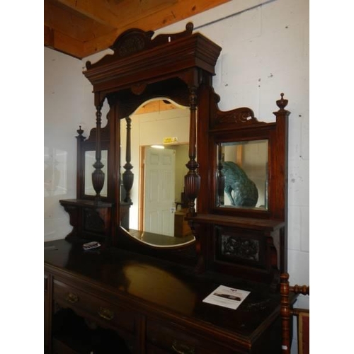 1572 - A good Victorian mahogany mirror back sideboard. COLLECT ONLY.