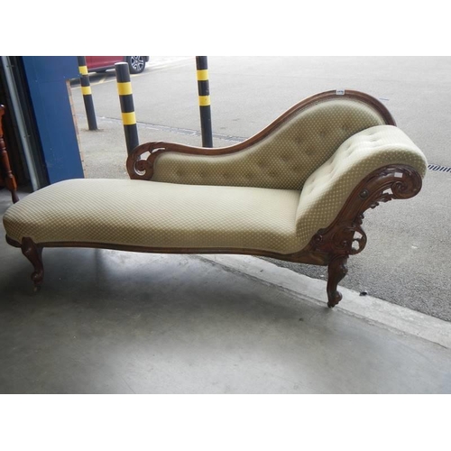 1578 - An Edwardian mahogany framed chaise longue. COLLECT ONLY.