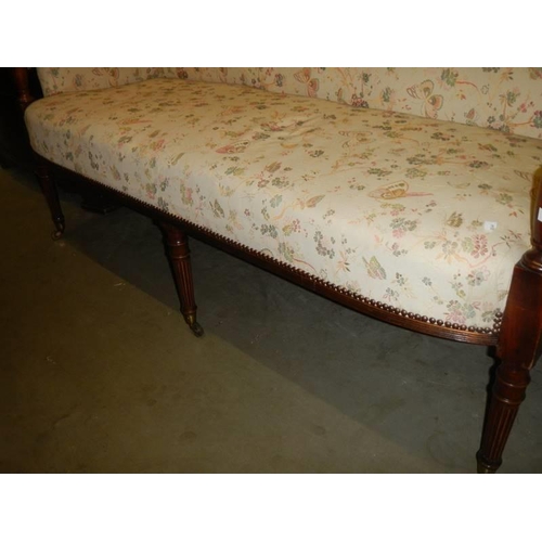 1582 - A good quality mahogany framed sofa. COLLECT ONLY.