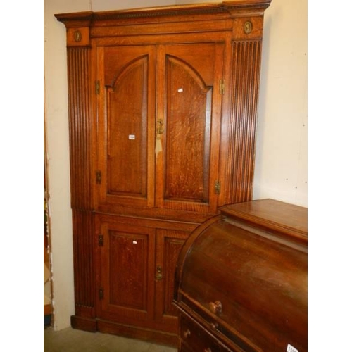 1589 - A Georgian oak corner cupboard, COLLECT ONLY.