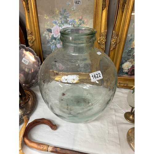 1622 - A glass carboy height 36cm