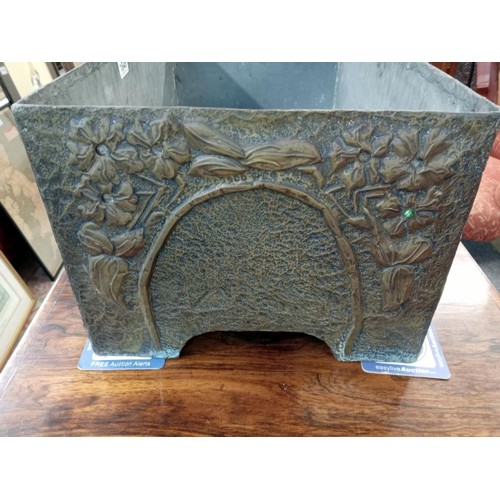 1646 - A large 19th century Chinese zinc lined brass planter with relief dragon decorations, 64 x 36 x 27 c... 