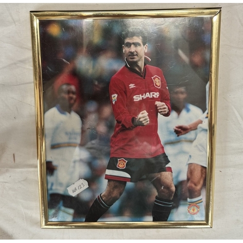 1680 - A quantity of Manchester United photo prints